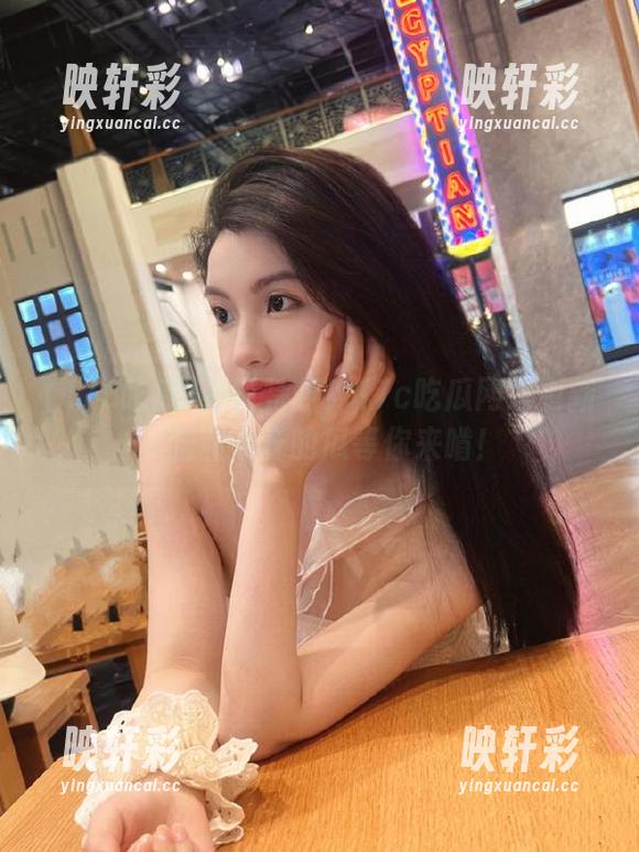 今日特供！17c吃瓜网址更新，脑洞大开的瓜等你来啃！