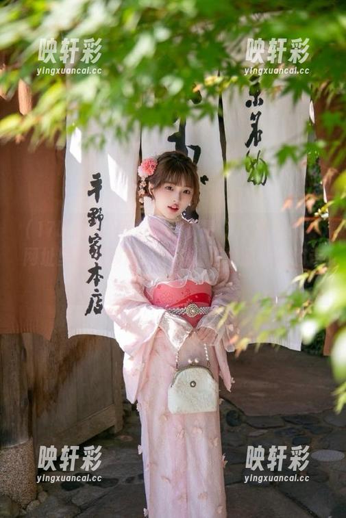 感觉自己就是“17吃瓜网”网址里的那颗瓜，谁说快成熟就能被摘走？