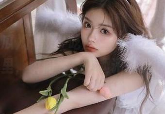 下载51吃瓜官网，潜伏在瓜田里，瞬间变身风趣评论员！