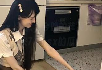 抱歉，今晚的苹果只能给你带来718.sx的瓜！