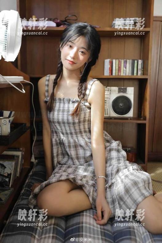 “www.吃瓜”在线：让你的八卦情绪随时在线、永不停歇！