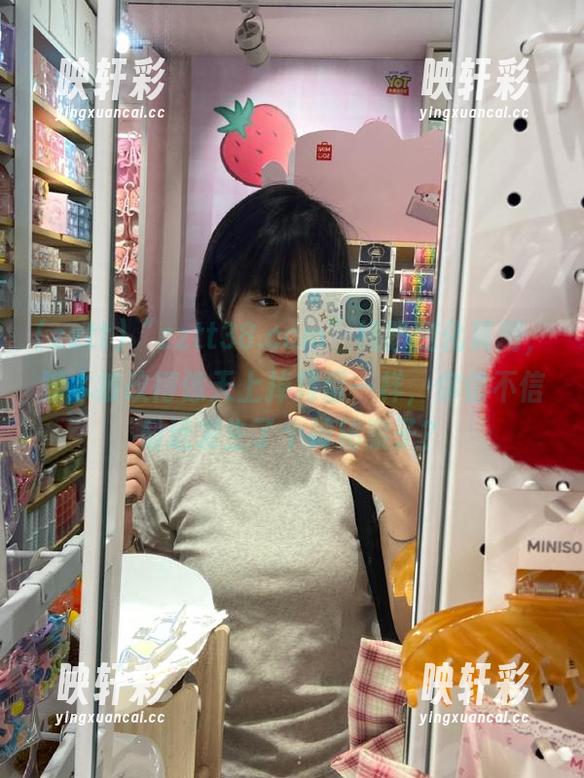 “zztt38.ccm”线路变化莫测，脚本被改得像天上掉鸡蛋一样，你信不信最近发生了个神秘案子？