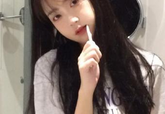这个五一吃瓜群众苹果版，把我从工作中拉回了瓜的海洋，图片不断狂袭！