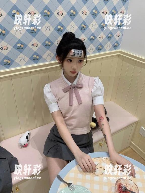 吃瓜91 更新通知:吃瓜91上今晚的“惊天大瓜”我看了,剧情几乎和昨晚的综艺一样,求点新料!