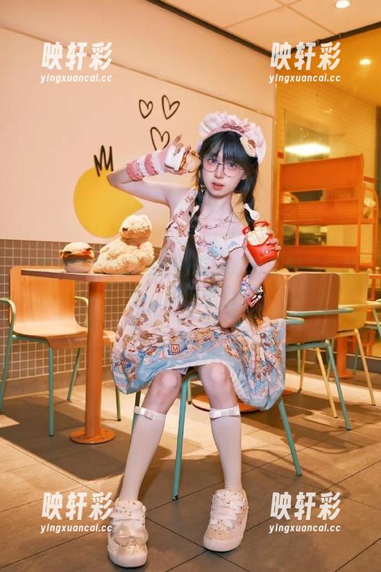 吃瓜网传送门：打开即刻在线观看，瓜田里见！