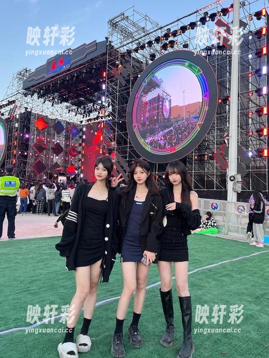 在线看瓜，娱乐718.sx始终陪伴你，看谁又踩中狗屎运！