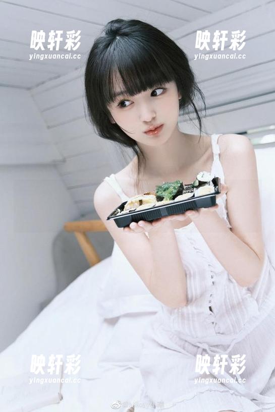 一言不合就开传送门，暴走黑料让你吃上大瓜！