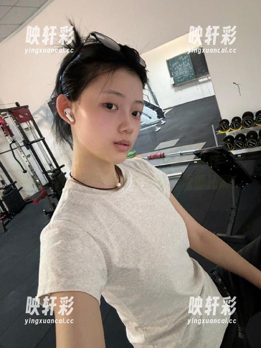 黑料不打烊 更新:在“黑料不打烊”上岂止八卦,简直是新鲜黑幕无限循环啊!