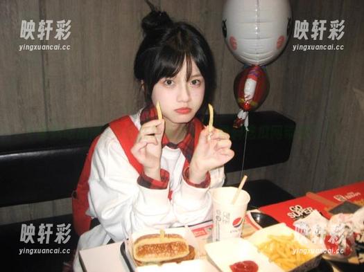免费在线新鲜瓜，黑料吃瓜网带你飞！