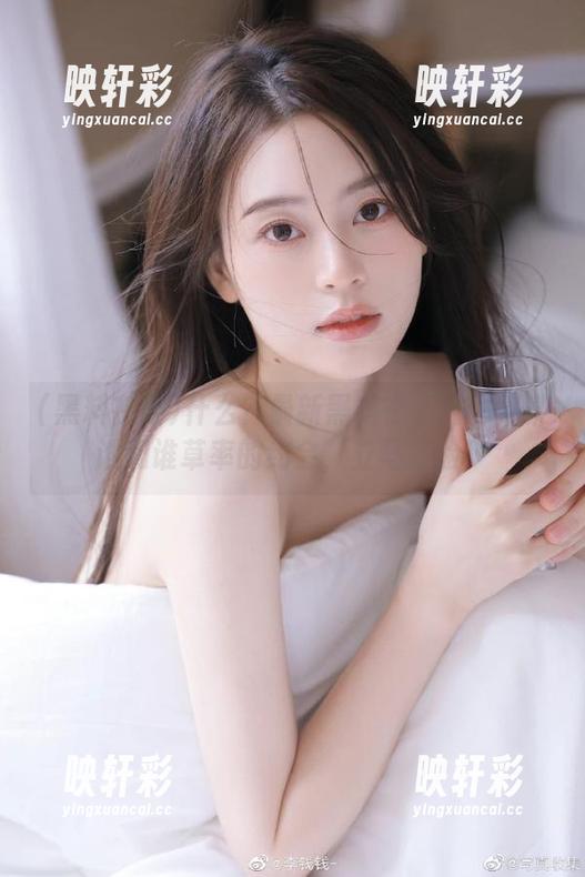 什么？最新黑料在线揭秘某某谁和谁草率的约会，立马打脸！
