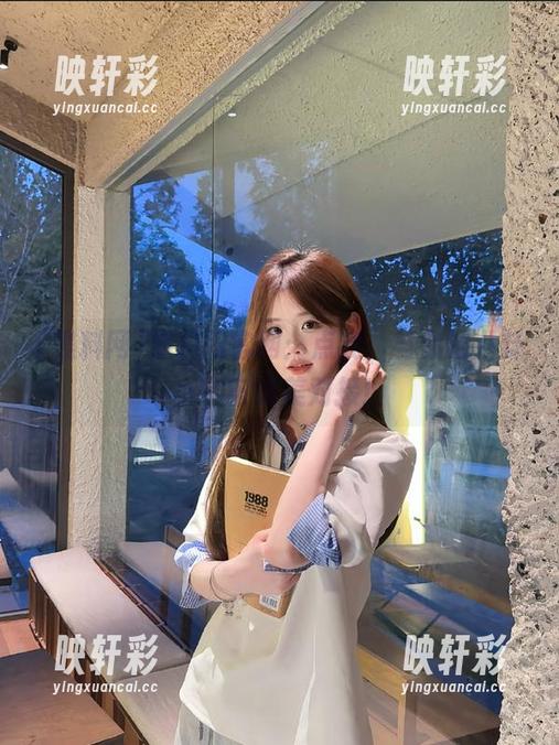黑料网官网：点我，与你的八卦小宇宙完美对接！